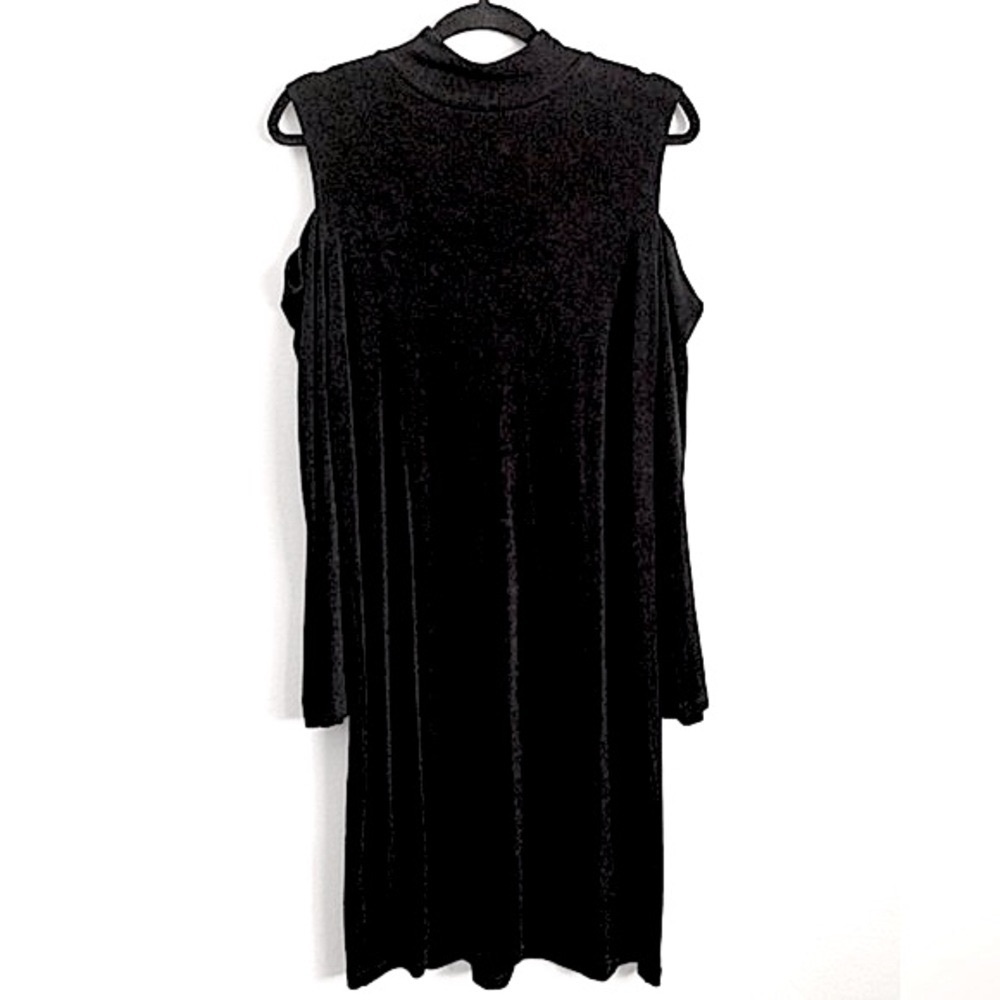 Travelers by Chico’s Cold Shoulder Turtleneck Midi Dress